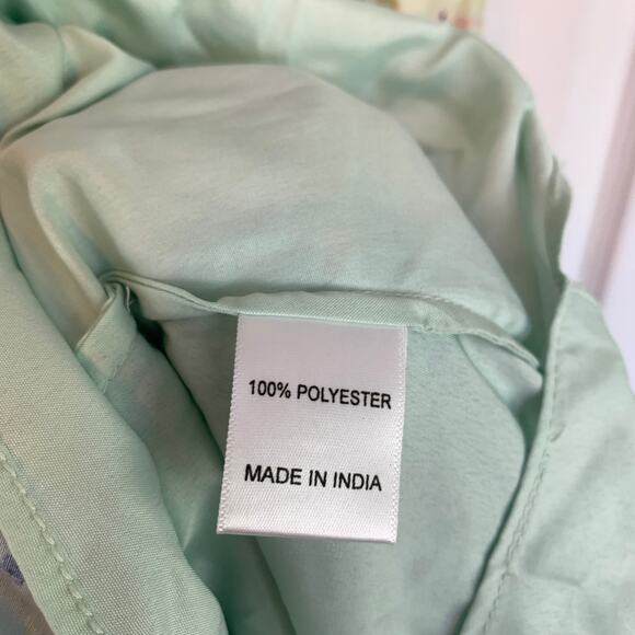 Ivy City Co Emily Patchwork Smocked Shirred Puff Sleeve Tiered Midi Dress Large - Picture 7 of 8